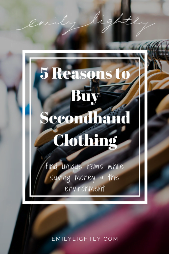 5 Reasons to Buy Secondhand Clothing