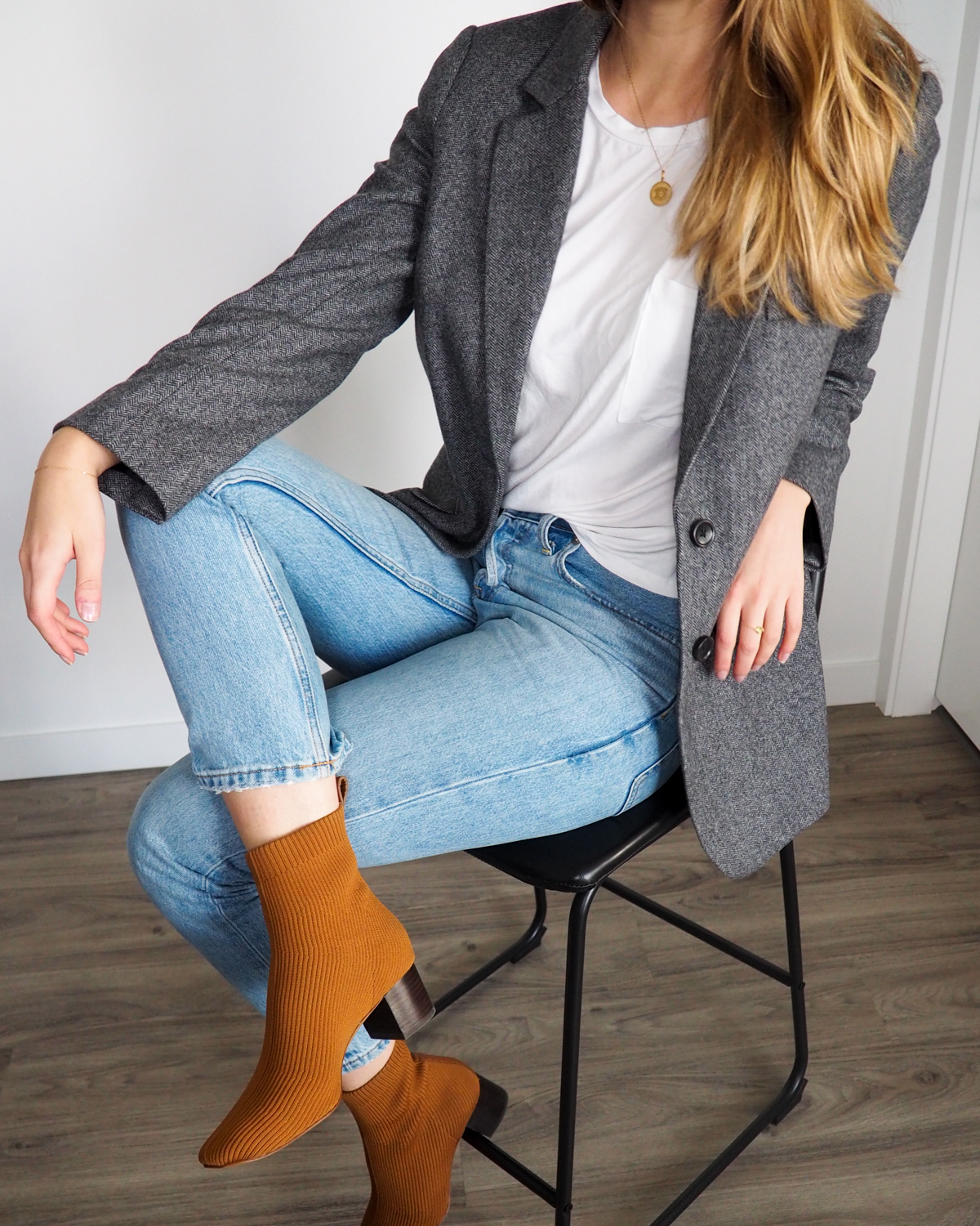 How to Style Boots & Blazers for Fall featuring Everlane - Emily Lightly