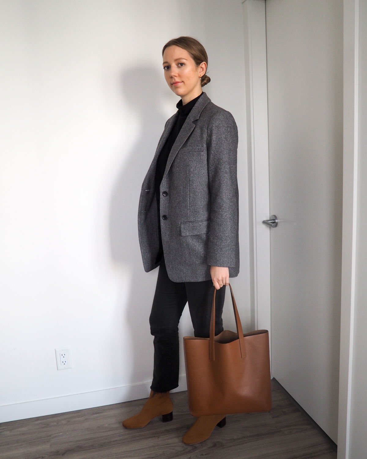 How to Style Boots & Blazers for Fall featuring Everlane - Emily Lightly