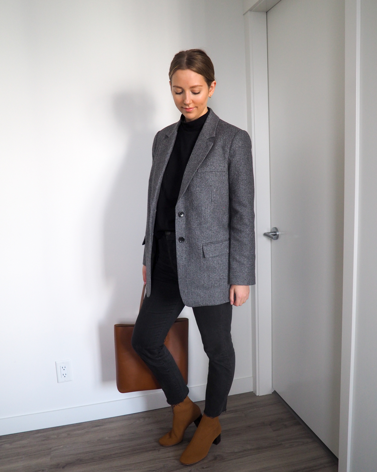 How to Style Boots & Blazers for Fall featuring Everlane - Emily Lightly