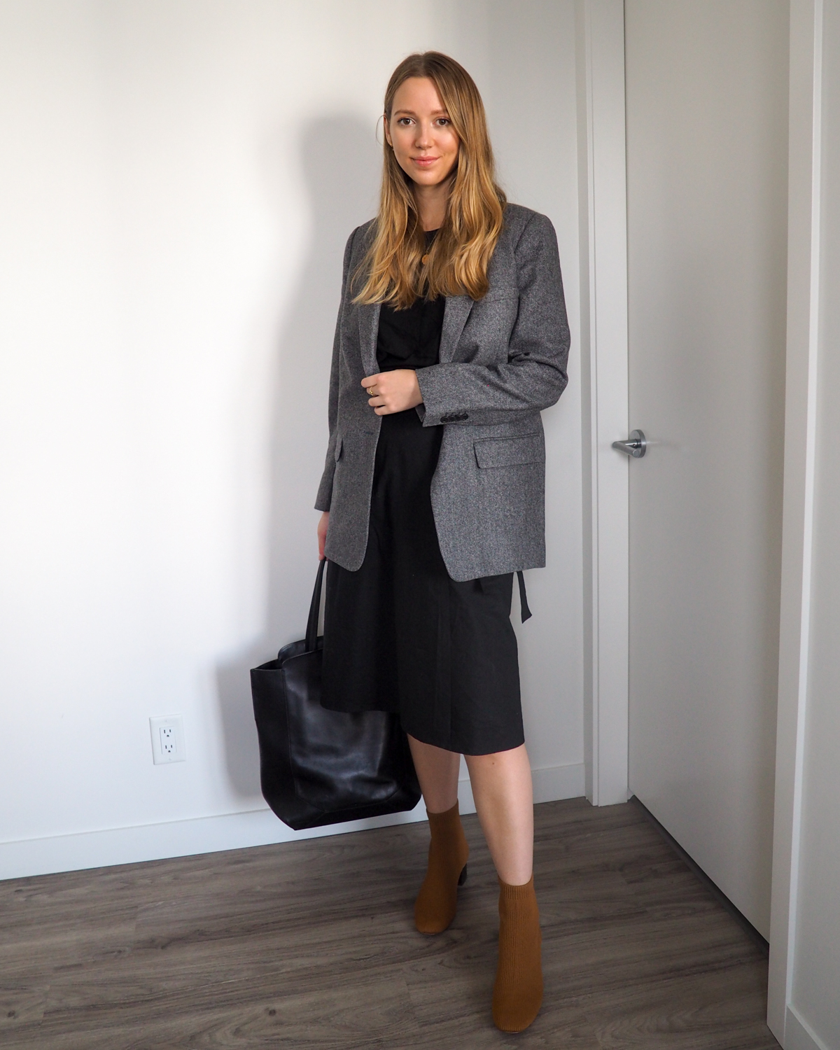 How to Style Boots & Blazers for Fall featuring Everlane - Emily Lightly